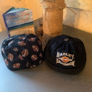 2 HARLEY DAVIDSON, ORANGE and BLACK adult skull caps. Original HARLEY merch.